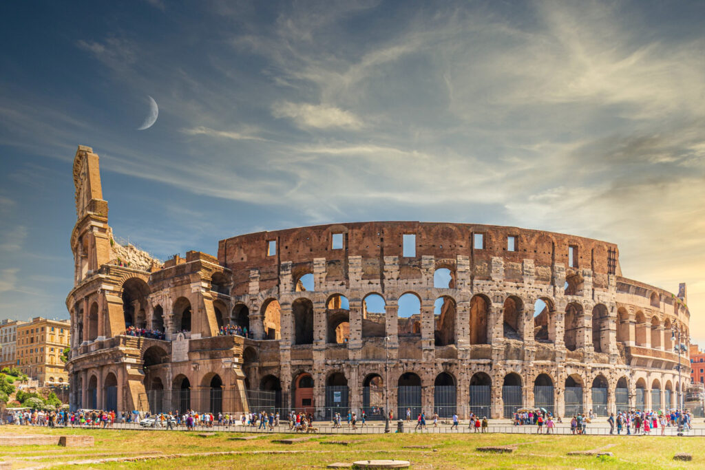 Koloseum, historie, Řím